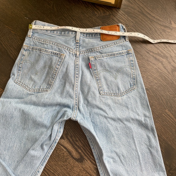 Levi’s 501 Size 27 - Picture 4 of 7